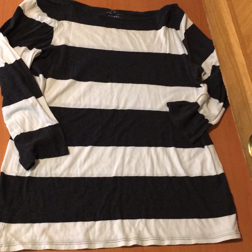 Old navy striped top